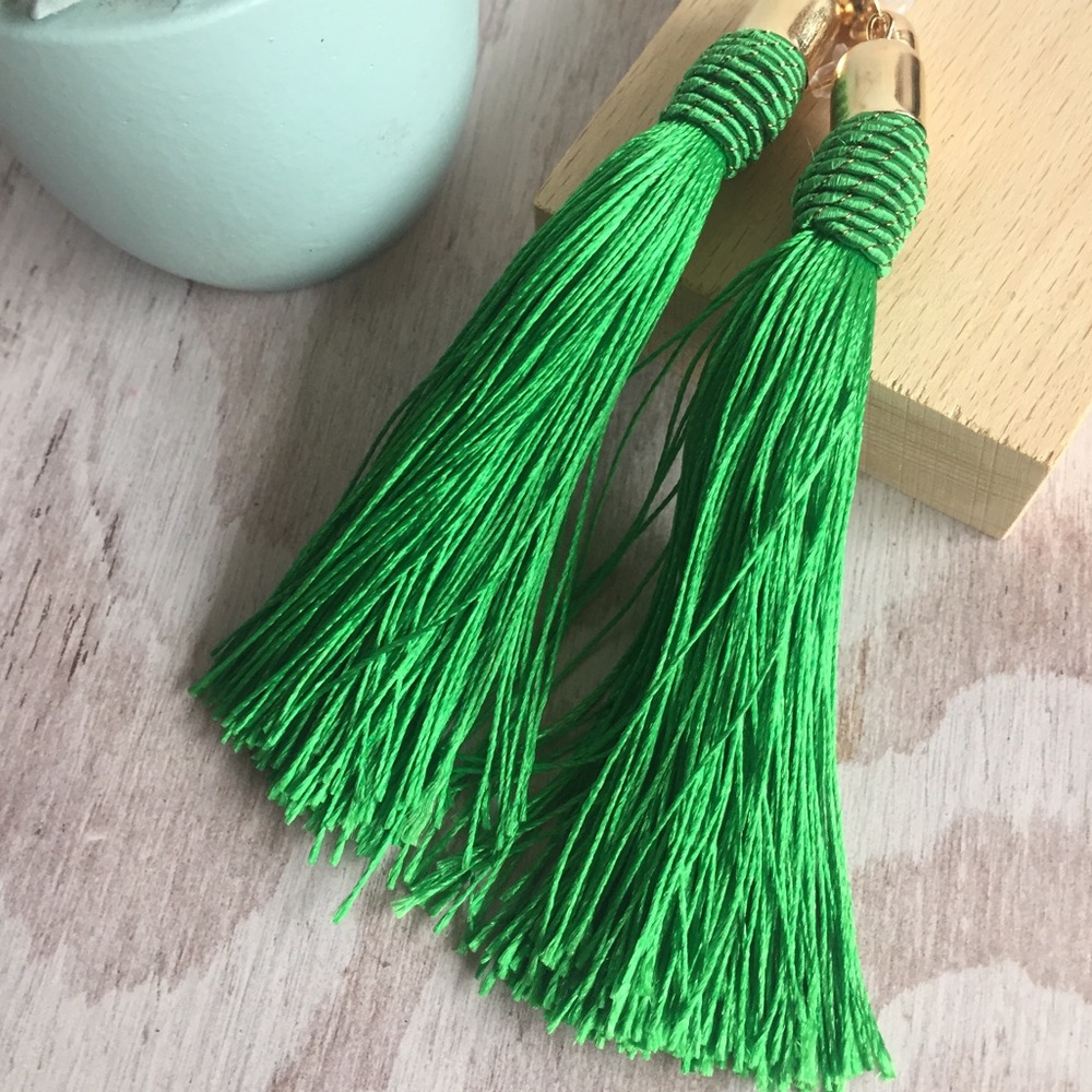 SOLD Gorgeous Boho tassel post earrings - Picture 3 of 6